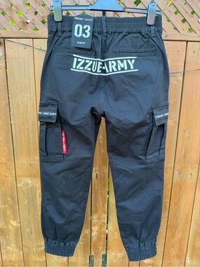 IZZUE ARMY Black Unisex Cargo Joggers